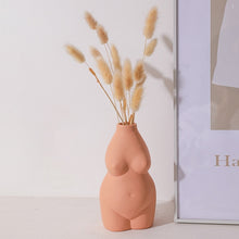 Load image into Gallery viewer, True Body Vase
